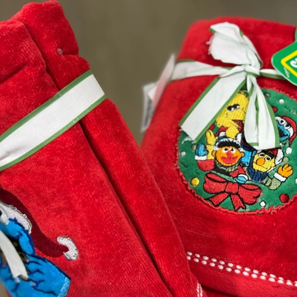 Sesame Street Red Holiday 4pcs hand Towels